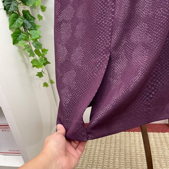 Adrianna Papell Purple V-Neck Ruched Sheath Dress Size 10 - Picture 9 of 11